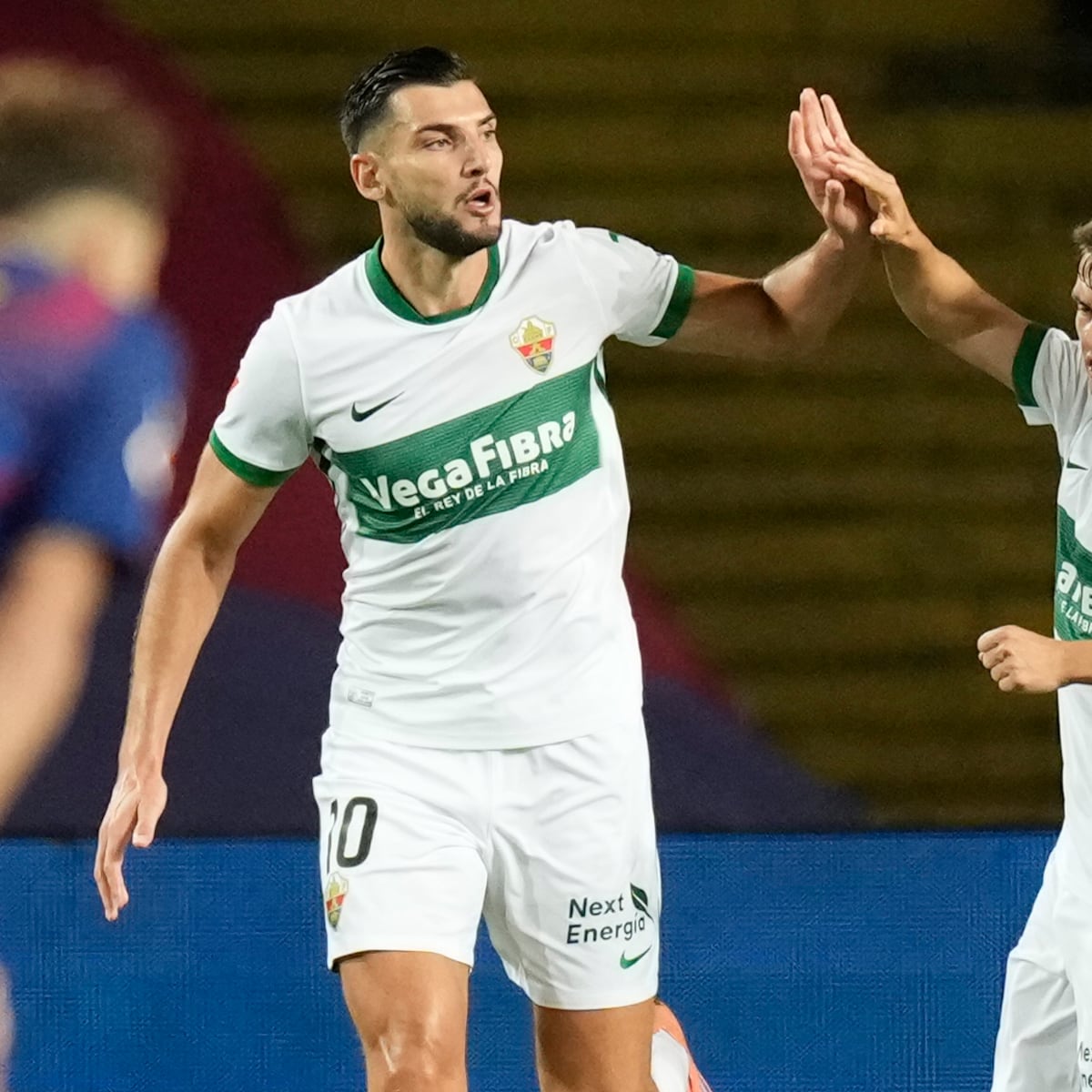 Aprobados y suspensos del Elche: dos regalos y los palos de Mir - AS.com