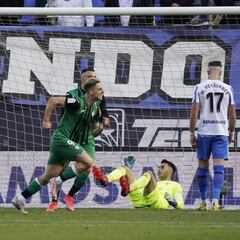 El Eibar, con seguro de Sol, golpea al Málaga de sangre caliente
