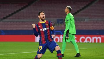 BARCELONA, SPAIN - FEBRUARY 16: Lionel Messi of FC Barcelona celebrates after scoring their side&#039;s first goal during the UEFA Champions League Round of 16 match between FC Barcelona and Paris Saint-Germain at Camp Nou on February 16, 2021 in Barcelon