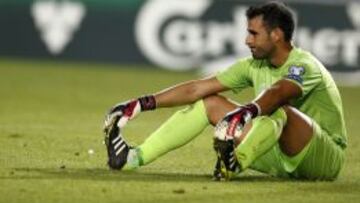 Jordan Perez durante el partido ante Polonia