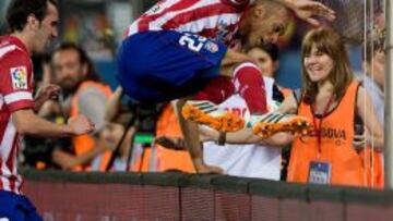 Miranda: “En nuestra mente sólo está poder ganarle al Chelsea”