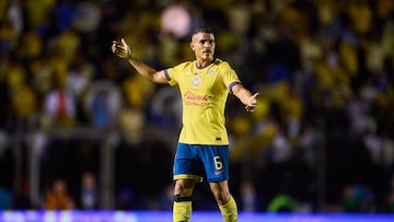 Jonathan Dos Santos of America during the final first leg match between America and Toluca as part of the Liga BBVA MX, Torneo Clausura 2025 at Ciudad de los Deportes Stadium on May 22, 2025 in Mexico City, Mexico.