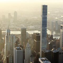 El rascacielos más delgado de Nueva York se tambalea