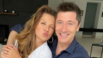 Lewandowski sorprende practicando acroyoga junto a su esposa en Mallorca