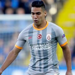 Galatasaray deja ir el triunfo y Falcao solo juega tres minutos