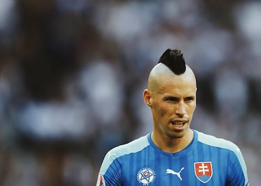 El Brescia fichó al eslovaco procedente del Slovan Bratislava en la temporada 04/05. Con el Brescia anotó 12 goles en 74 partidos. Buenas actuaciones que hicieron que el Napoli se fijara en él en la temporada 07/08.