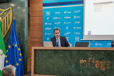 José María Muñoz no dimite... de momento