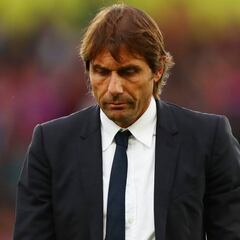 Conte le cierra la puerta al Nápoles