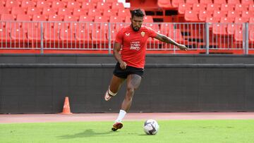 Souza ,jugador de la UD Almería durante el entrenamiento de hoy