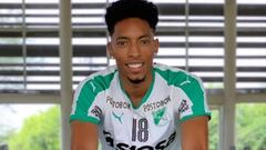 Johan Mojica está en Colombia y entrena con el Deportivo Cali