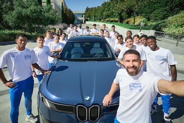 En la cuarta temporada del acuerdo con la marca alemana, el equipo utilizará la mayor oferta de vehículos y variantes mecánicas, predominando los modelos BMW i7 y BMW XM.