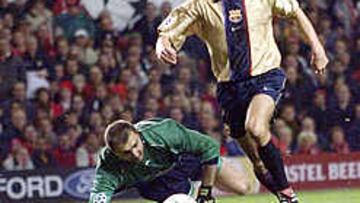 <b>CONVOCADO.</b> El jugador azulgrana prepara el partido ante el Roma junto a sus compañeros.