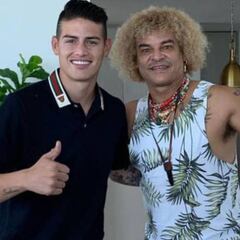El Pibe Valderrama le desea suerte a James en Everton