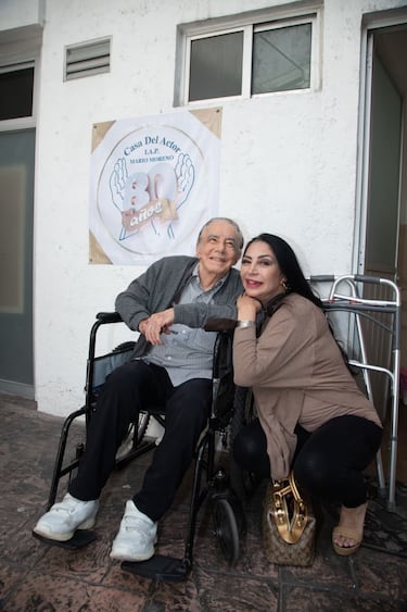 Qué le ha ocurrido a Mauricio Herrera, histórico actor de Televisa y por qué se ha quedado en silla de ruedas