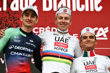 Isaac del Toro genera controversia: “Él me adelantó y frenó delante de mí”