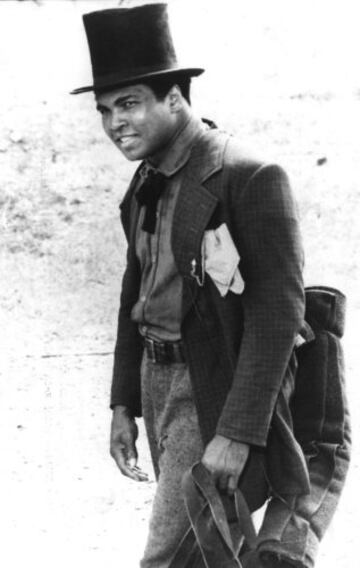 Muhammad Ali en una escena de la serie para televisi¨®n, Freedom Road de 1979. Particip¨® en varios largometrajes y documentales.