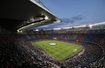 CAMP NOU