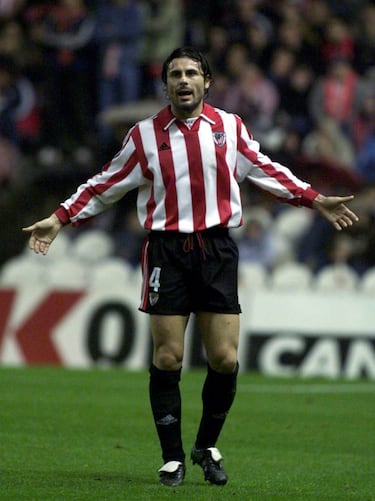 Mucha calidad, central moderno, adelantado a su tiempo, que sacaba el balón con enorme criterio. Sumaba calidad y contundencia. En acciones ofensivas iba bien por arriba. Se fue al Madrid y tuvo una segunda etapa como león.