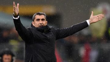 Ernesto Valverde, durante el partido de Milán.