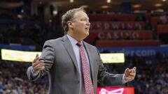 Mike Budenholzer, en un partido con los Bucks