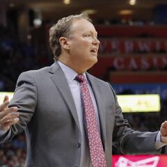 Mike Budenholzer, mejor del año para el resto de entrenadores