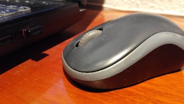 Evita las desconexiones de tu rat車n inal芍mbrico en Windows 10 con este truco