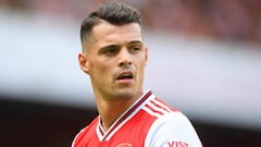Emery strips Xhaka of Arsenal captaincy