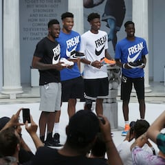 Alex Antetokounmpo, brother of Giannis, joins Bucks affiliate