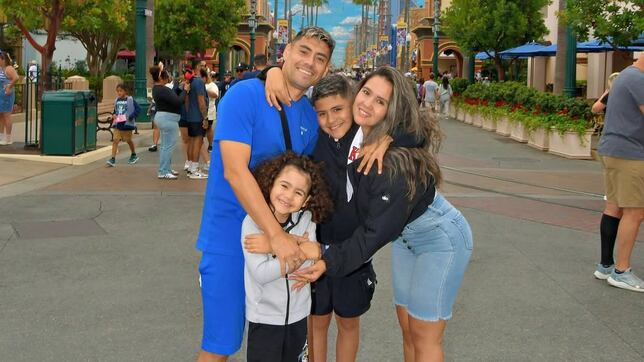 “Está el deseo de jugar más en la Roja, pero no depende de mí... Me gustaría volver a la U”