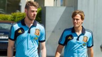 Canales, jugador del Valencia, junto a De Gea en la concentración de la Sub-21.