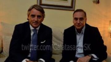 Roberto Mancini firma tres temporadas con el Galatasaray