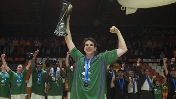 05/04/17  BALONCESTO FINAL EUROCUP TERCER PARTIDO
 VALENCIA BASKET - UNICAJA  
 ALEGRIA CELEBRACION CAMPEONES 