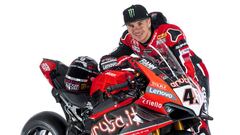 Scott Redding posa con la Ducati de SBK.