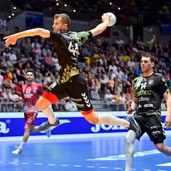 Premio para el Torrelavega: final con el Barça y a Europa