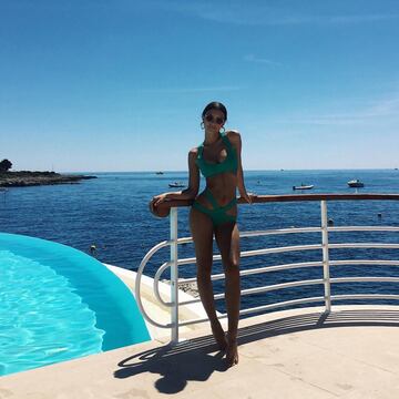 Emily Ratajkowski al estilo franc¨¦s, como ella misma dijo