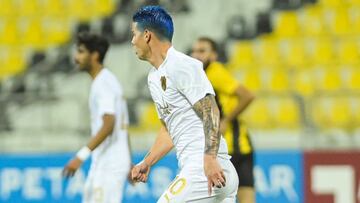James, volante sudamericano activo con más asistencias