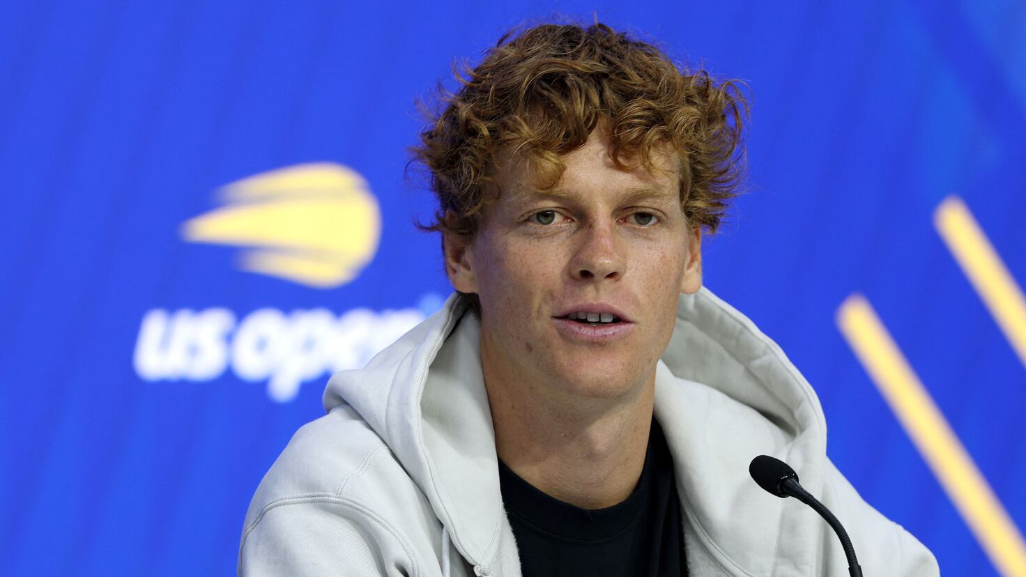 Sinner y el rapado de Alcaraz: “Yo no lo haría, pero a él le siente bien”