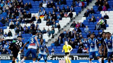 Cornellà rebajó ante el Alavés un 25% más su mediocre asistencia