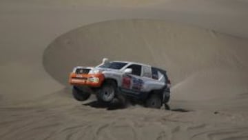 Xavi Foj en su Toyota.