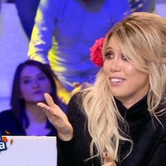 La dramática caída de Wanda Nara bailando tango en la televisión italiana