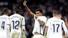 Rodrygo celebra el quinto gol del Madrid al Valencia dedicándoselo a sus hijos.