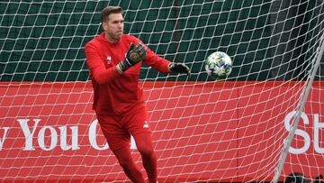 Adri¨¢n San Miguel, con el Liverpool.