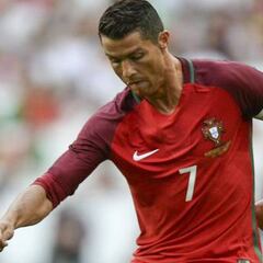 How and where can I watch Hungary - Portugal? Times, TV, online