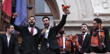 Bojan Dubljevic y Fernando San Emeterio durante la recepción en el ayuntamiento de Valencia.
