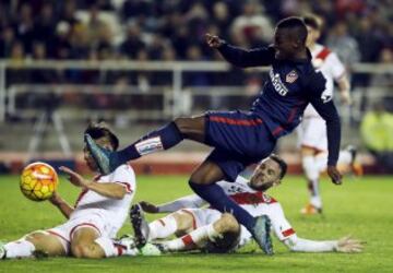 Jackson Martínez volvió a jugar  con el Atlético de Madrid en la victoria 2-0 sobre el Rayo 