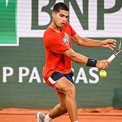 Alcaraz - Londero: horario, TV y cómo y dónde ver la primera ronda de Roland Garros 2022