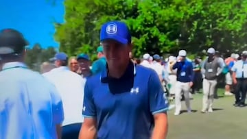 Jordan Spieth accidentally strikes spectator in groin at Augusta