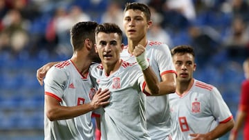 Espa&ntilde;a gana a Montenegro por cero goles a dos.