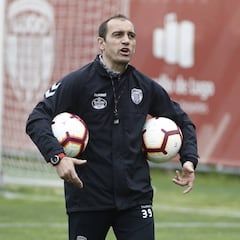 El Lugo modificará su defensa ante el Fuenlabrada