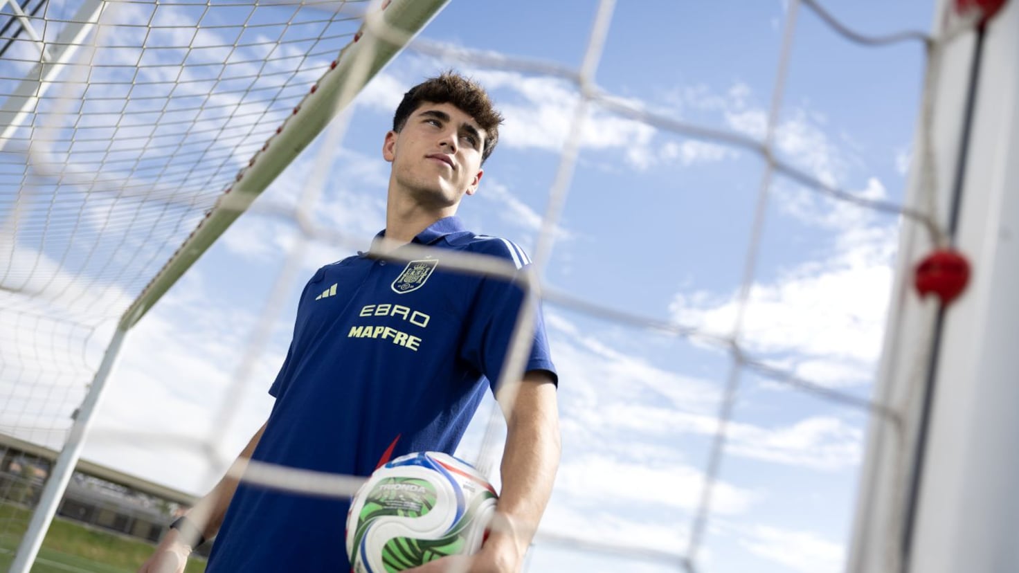 Cubarsi: “Estou ansioso pelo clássico porque jogar no Bernabéu é legal” Cubarsi: “Estou ansioso pelo clássico porque jogar no Bernabéu é legal”